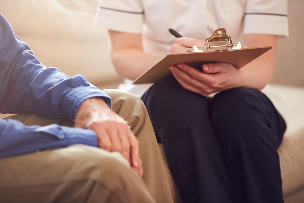 Seriöse Partnervermittlung prüfen: Worauf Sie vor Ihrer Entscheidung achten sollten